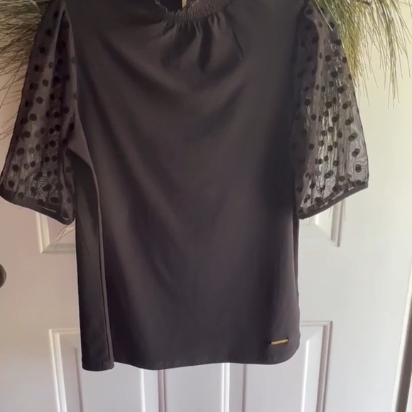 Anne Klein Short sleeved black top with sheer puff sleeves, Size Small - Picture 3 of 16